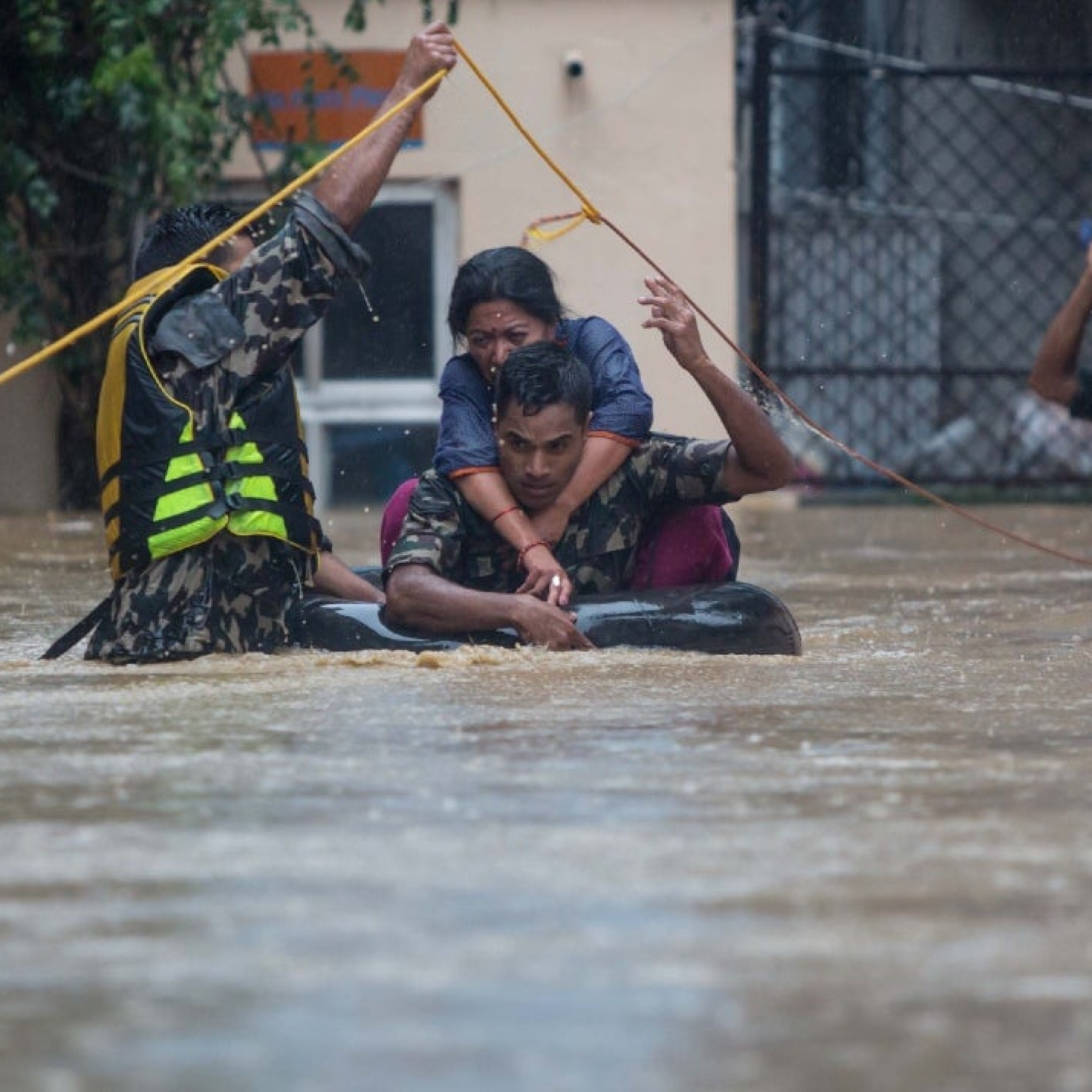 in-nepal_flood